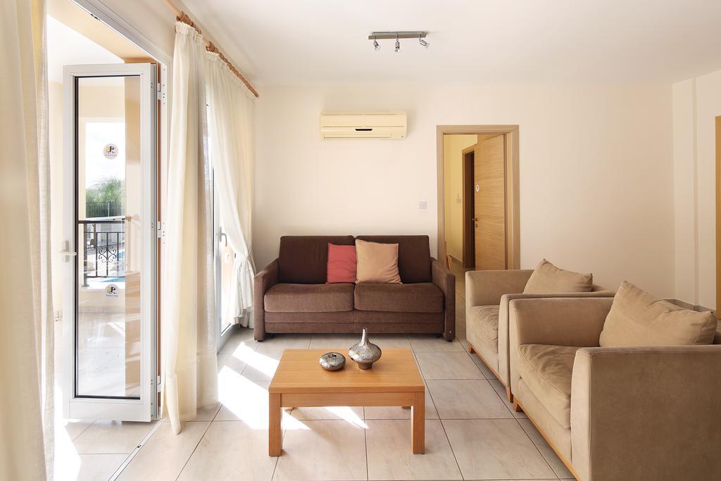 Apartmán Adamou Gardens Paphos Exteriér fotografie