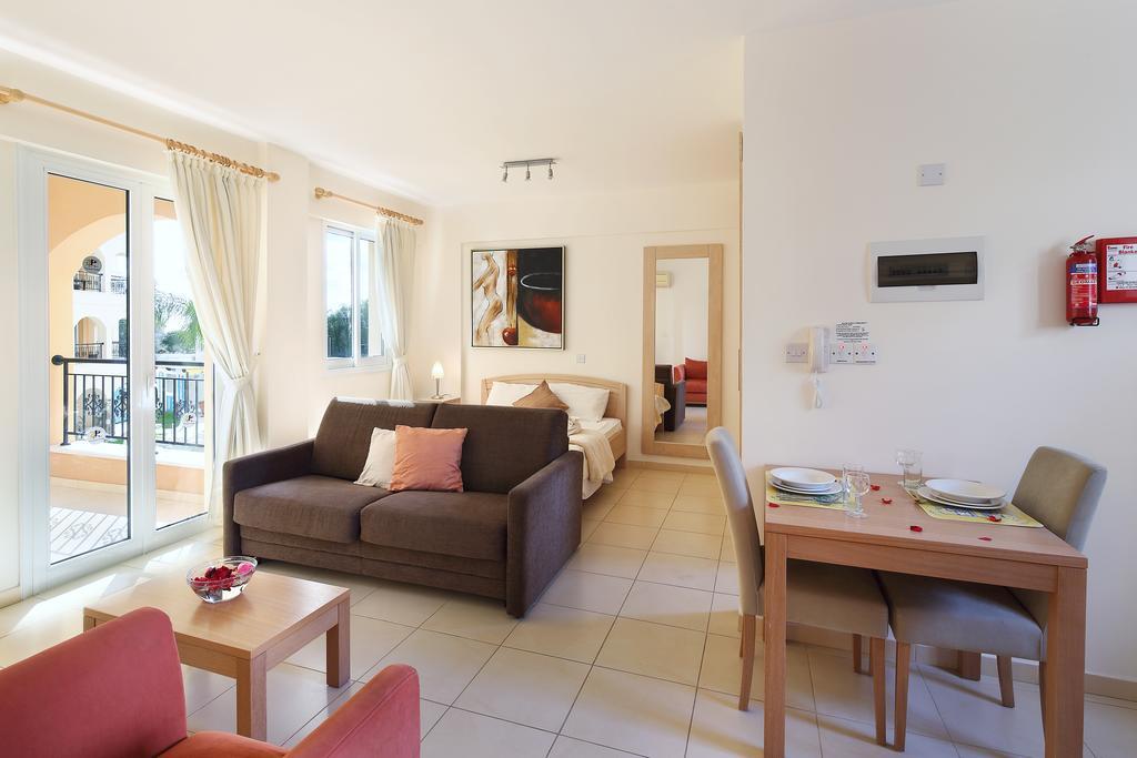 Apartmán Adamou Gardens Paphos Exteriér fotografie