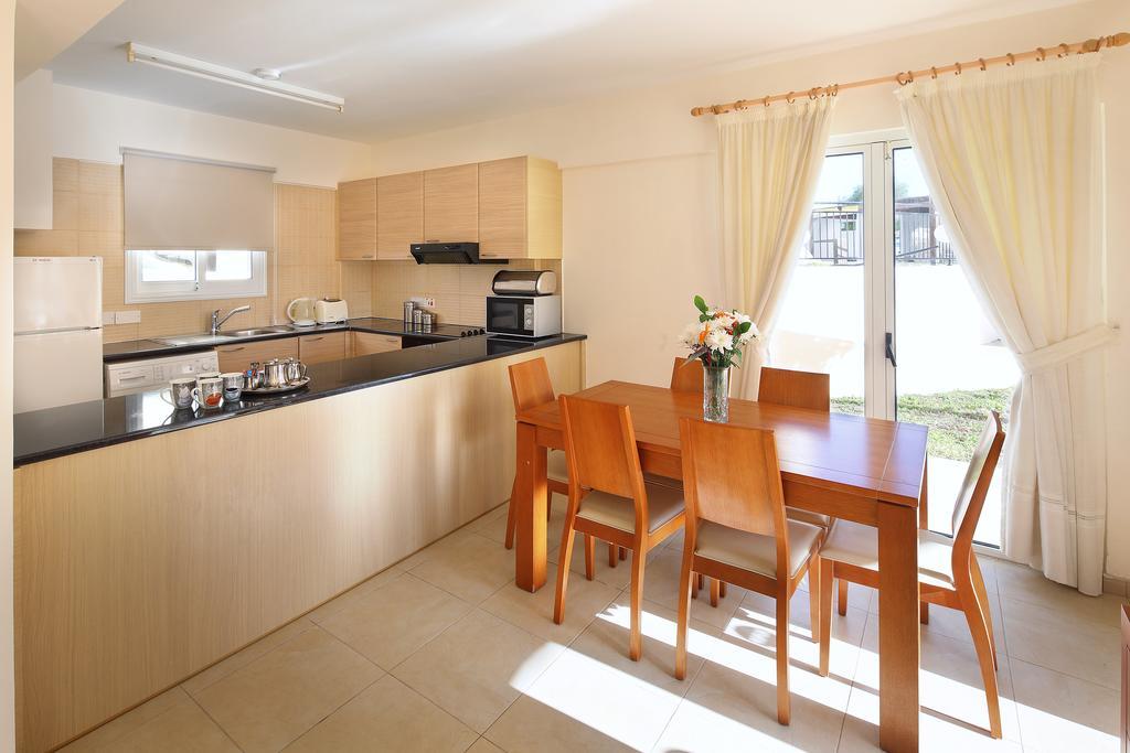 Apartmán Adamou Gardens Paphos Exteriér fotografie
